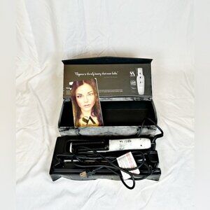 Straight Ahead Platinum Collection 4-in-1 Pro Glider 2.0 Straightener Comb